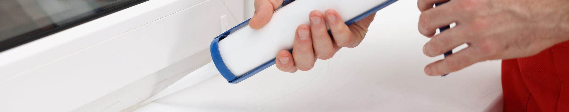 Discover how to seal a window frame | Seal window gaps 