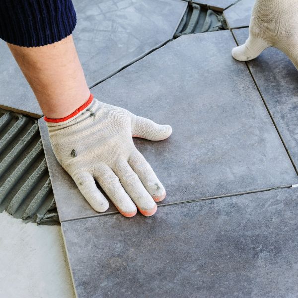 How to choose the best tile adhesive for you | EVO-STIK