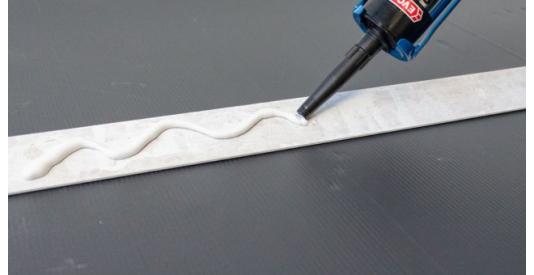 How to fit skirting boards using EVO-STIK skirting adhesive