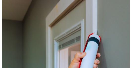 Discover how to seal a door frame | Seal around a door