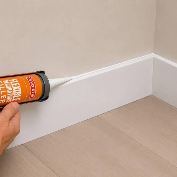 How to seal skirting boards step 3