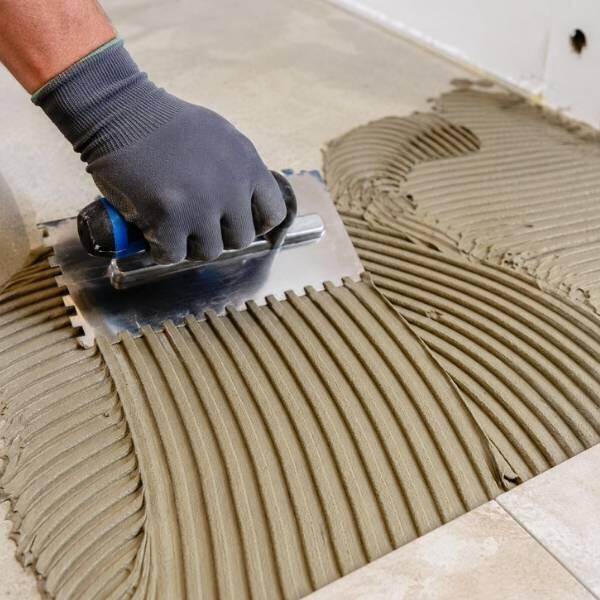 UK How to tile a floor using powder step 4