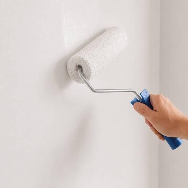 UK How to use decorators caulk step 5
