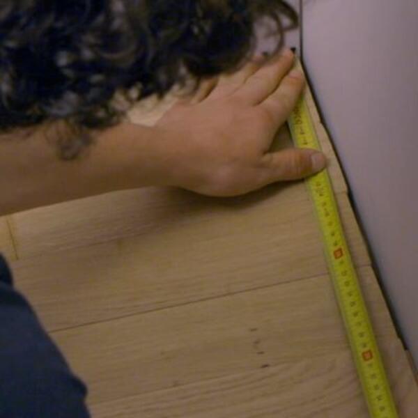 EVO-STIK How to apply skirting boards step 1